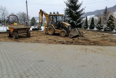 Utworzenie ogólnodostępnego obiektu                                  w Wielopolu Skrzyńskim służącego promocji i dystrybucji produktów i usług lokalnych