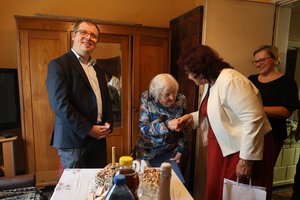 101 urodziny mieszkanki Gminy Wielopole Skrzyńskie - img_1995.jpg