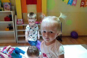 Dzień Dziecka w Gminnym Żłobku "Maluszek" w Wielopolu Skrzyńskim - 104359499.jpg