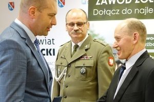 odznaczenia - 201802715_0002.jpg