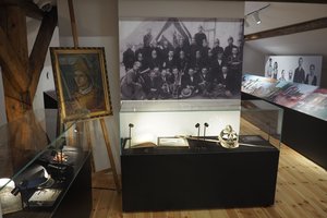 Otwarcie KANTORÓWKI ośrodka Dokumentacji i Historii Regionu Muzeum Tadeusza Kantora - 201802714_0020.jpg