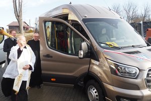 spotkanie z okazji oddania do użytku pojazdów zakupionych ze środków PFRON - 1013895.jpg
