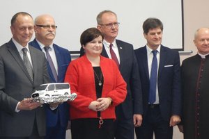 spotkanie z okazji oddania do użytku pojazdów zakupionych ze środków PFRON - 1013935.jpg