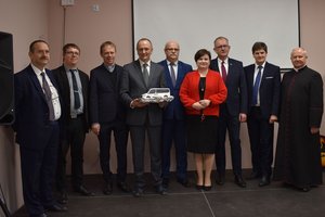 spotkanie z okazji oddania do użytku pojazdów zakupionych ze środków PFRON - 1013936.jpg