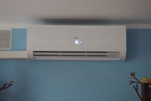 Dostawa i montaż urządzeń klimatyzacyjnych - 201802715_0010.jpg