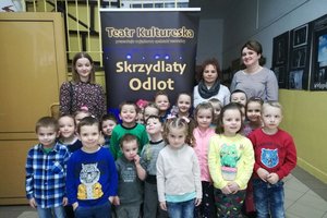 spotkanie z teatrem - 201802714_0002.jpg