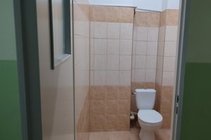 Łazienki SP Brzeziny - 96.jpg