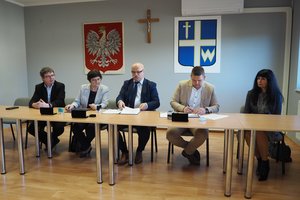 podpisanie umowy - p1017590.jpg