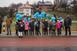oficjalne oddanie do użytku chodnika w miejscowości Glinik - 1017621.jpg