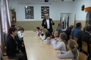 oficjalne oddanie do użytku chodnika w miejscowości Glinik - 1017662.jpg