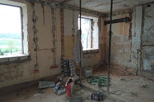 W trakcie realizacji - prace wewnątrz budynku - 201810121005.jpg