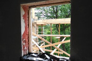 W trakcie realizacji - prace wewnątrz budynku - 201810122006016.jpg