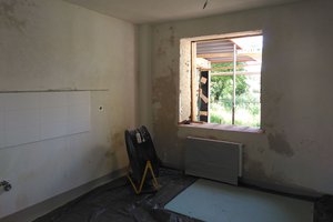 W trakcie realizacji - prace wewnątrz budynku - 201810122008004.jpg