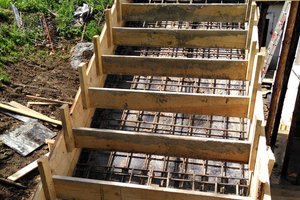 W trakcie realizacji - prace na zewnątrz budynku - 201810122005001.jpg