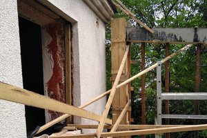 W trakcie realizacji - prace na zewnątrz budynku - 201810122006008.jpg