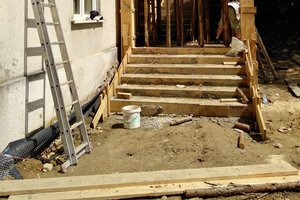 W trakcie realizacji - prace na zewnątrz budynku - 201810122006030.jpg