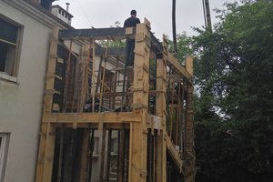 W trakcie realizacji - prace na zewnątrz budynku - 201810122006040.jpg