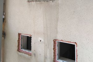 W trakcie realizacji - prace na zewnątrz budynku - 201810122008009.jpg