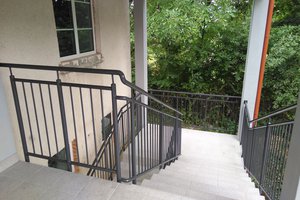 W trakcie realizacji - prace na zewnątrz budynku - 201810122009021.jpg