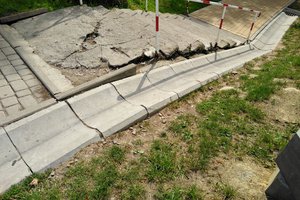 Inwestycja przed realizacją - Alejka - 20180710001.jpg