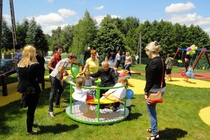 Plac zabaw w Broniszowie - dsc09230.jpg