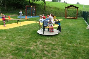 Plac zabaw w Gliniku - img_1147.jpg