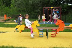 Plac zabaw w Gliniku - img_1149.jpg