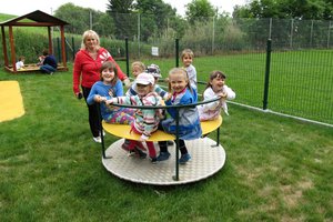 Plac zabaw w Gliniku - img_1158.jpg