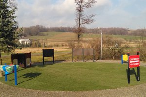 Budowa i wyposażenie integracyjnego placu zabaw i siłowni plenerowej - inwestycja po realizacji - 20171121_0015.jpg