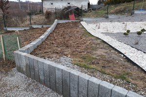 Budowa i wyposażenie integracyjnego placu zabaw i siłowni plenerowej - inwestycja po realizacji - 20171211_0005.jpg