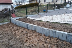 Budowa i wyposażenie integracyjnego placu zabaw i siłowni plenerowej - inwestycja po realizacji - 20171211_0006.jpg