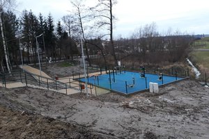 Budowa i wyposażenie integracyjnego placu zabaw i siłowni plenerowej - inwestycja po realizacji - 20171211_0007.jpg