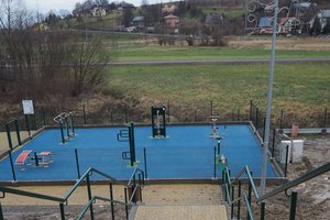 Budowa i wyposażenie integracyjnego placu zabaw i siłowni plenerowej - inwestycja po realizacji - 20171211_0017.jpg