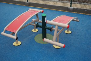 Budowa i wyposażenie integracyjnego placu zabaw i siłowni plenerowej - inwestycja po realizacji - 20171211_0031.jpg