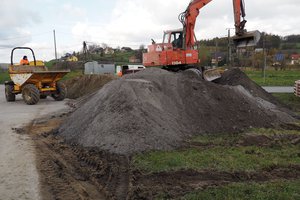 Budowa i wyposażenie integracyjnego placu zabaw i siłowni plenerowej - inwestycja w trakcie realizacji - 20171026_0012.jpg