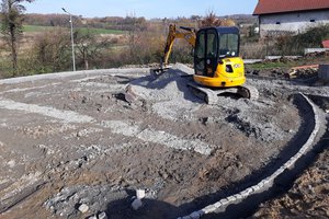 Budowa i wyposażenie integracyjnego placu zabaw i siłowni plenerowej - inwestycja w trakcie realizacji - 20171027_0004.jpg