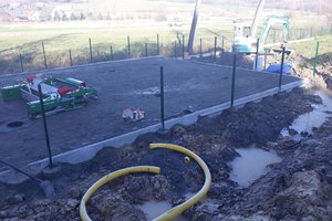 Budowa i wyposażenie integracyjnego placu zabaw i siłowni plenerowej - inwestycja w trakcie realizacji - 20171115_0001.jpg