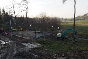 Budowa i wyposażenie integracyjnego placu zabaw i siłowni plenerowej - inwestycja w trakcie realizacji - 20171116_0007.jpg