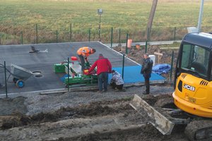 Budowa i wyposażenie integracyjnego placu zabaw i siłowni plenerowej - inwestycja w trakcie realizacji - 20171117_0002.jpg