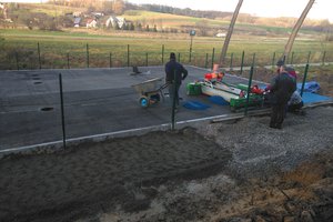 Budowa i wyposażenie integracyjnego placu zabaw i siłowni plenerowej - inwestycja w trakcie realizacji - 20171117_0004.jpg