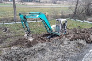 Budowa i wyposażenie integracyjnego placu zabaw i siłowni plenerowej - inwestycja w trakcie realizacji - 20171118_0010.jpg