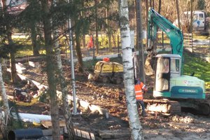 Budowa i wyposażenie integracyjnego placu zabaw i siłowni plenerowej - inwestycja w trakcie realizacji - 20171121_0030.jpg