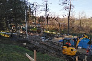 Budowa i wyposażenie integracyjnego placu zabaw i siłowni plenerowej - inwestycja w trakcie realizacji - 20171121_0032.jpg