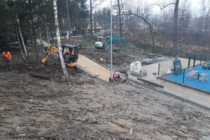 Budowa i wyposażenie integracyjnego placu zabaw i siłowni plenerowej - inwestycja w trakcie realizacji - 20171122_0007.jpg