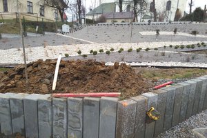 Budowa i wyposażenie integracyjnego placu zabaw i siłowni plenerowej - inwestycja w trakcie realizacji - 20171123_0006.jpg