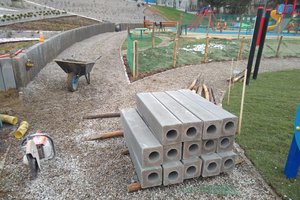 Budowa i wyposażenie integracyjnego placu zabaw i siłowni plenerowej - inwestycja w trakcie realizacji - 20171123_0007.jpg