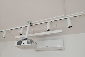 W trakcie realizacji - dostawa sprzętu multimedialnego - 20190308035.jpg