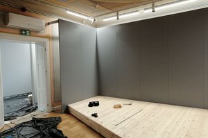 W trakcie realizacji - dostawa wyposażenia ekspozycyjnego - 20190207006.jpg