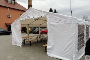 Dostawa wyposażenia placu handlowego - 1005.jpg