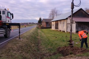 „Budowa napowietrznej linii oświetlenia ulicznego w miejscowości Glinik” - img_20211124_135830.jpg